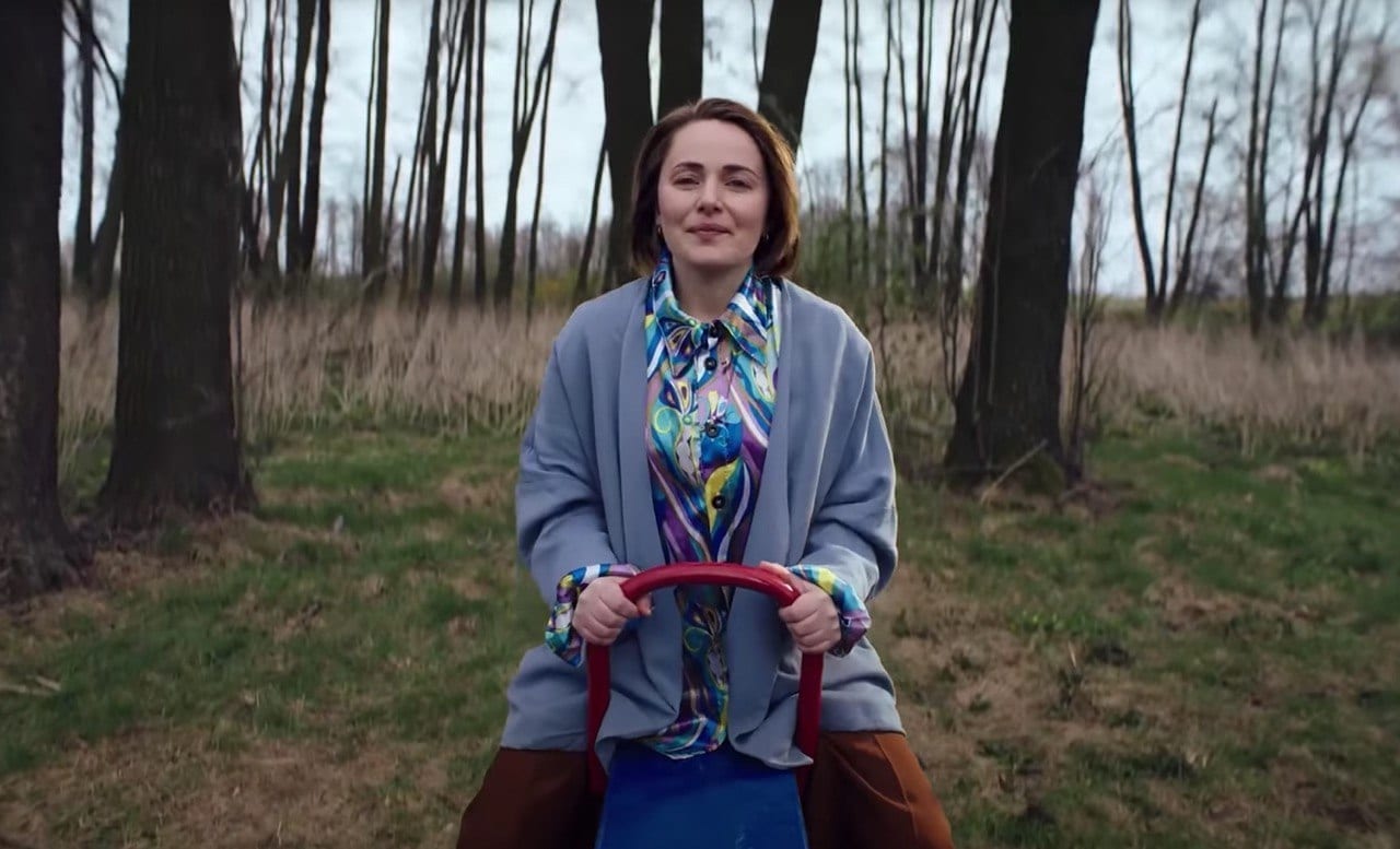 Rozetka випустила 3-годинне відео про зустріч дівчини та бойлера