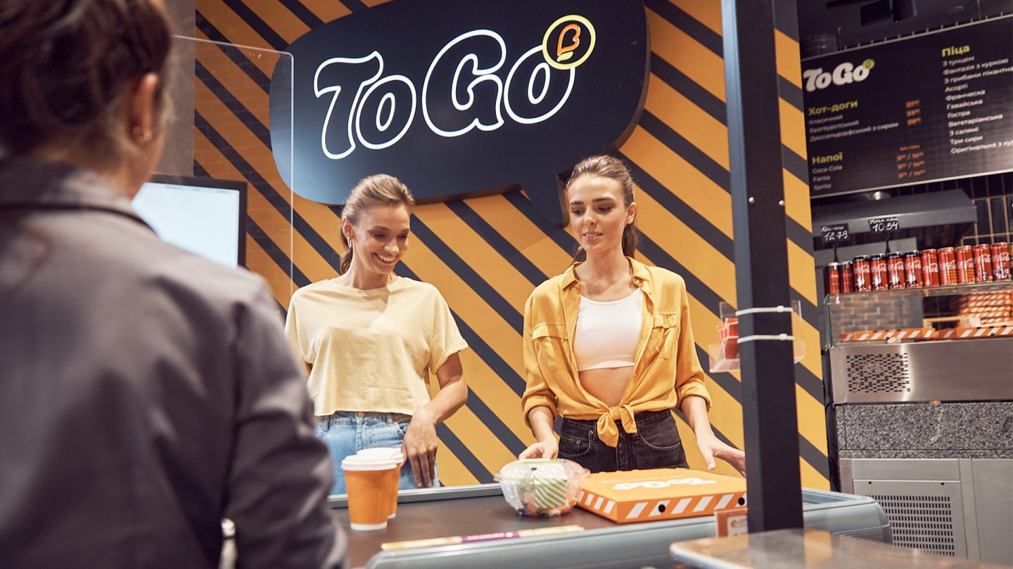 Агентство mirrolab розробило айдентику для нового бренду ToGo — їжа з собою