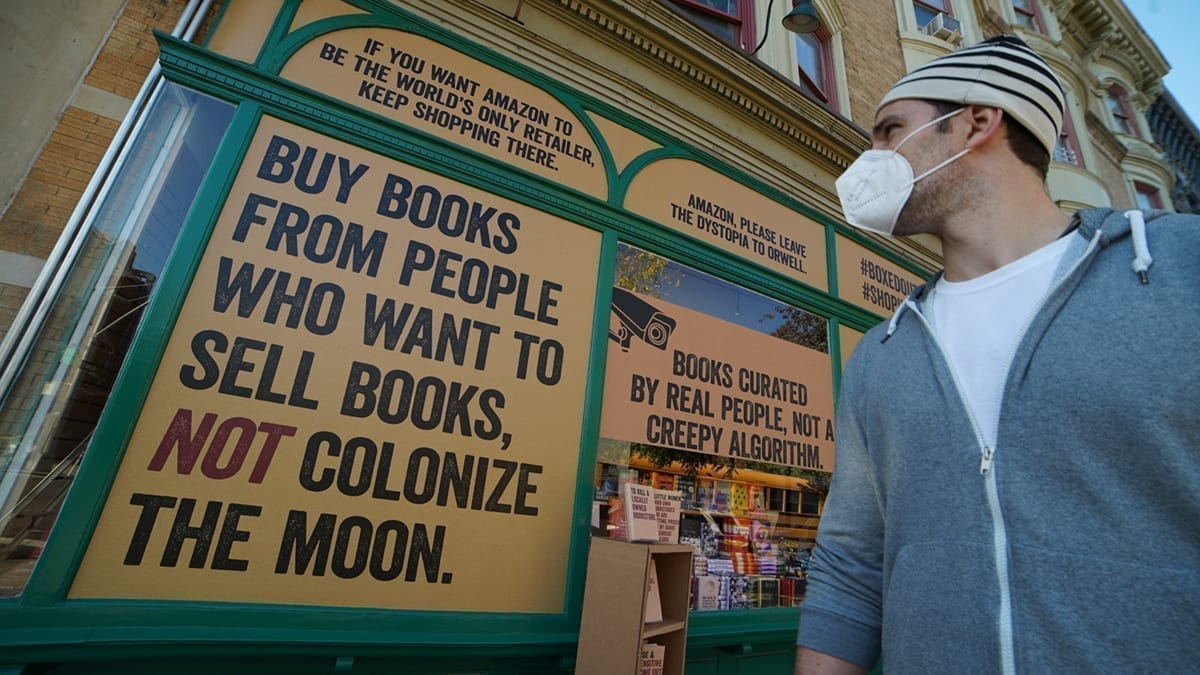 amazon-protest-small-bookstores-2020