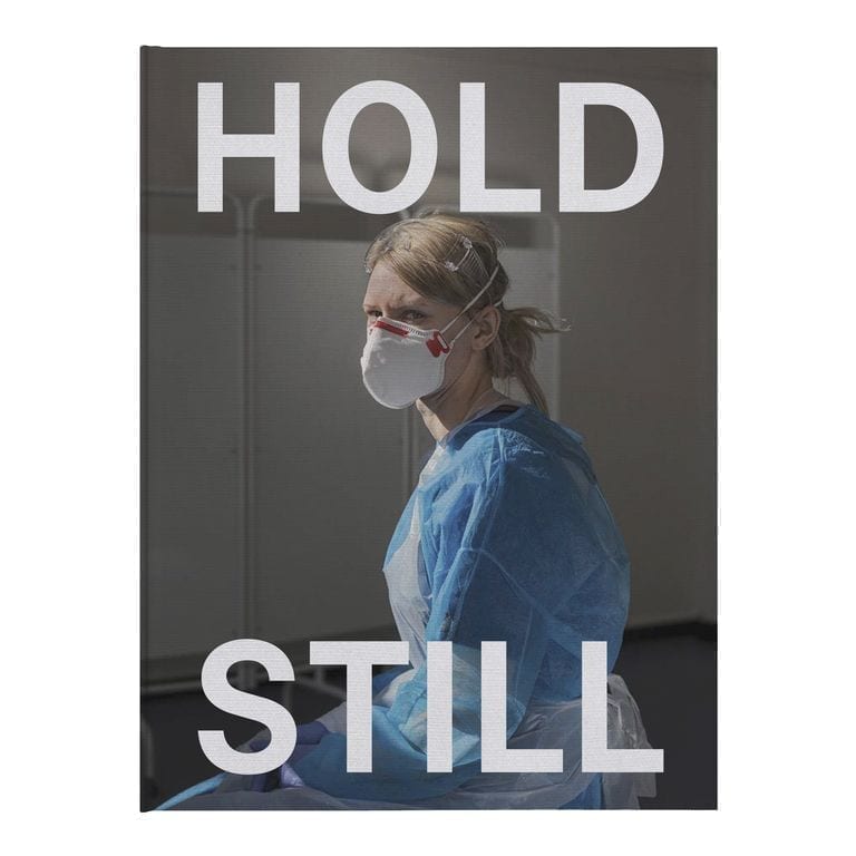 Кейт Міддлтон випустила книгу Hold Still: A portrait of Our Nation in 2020