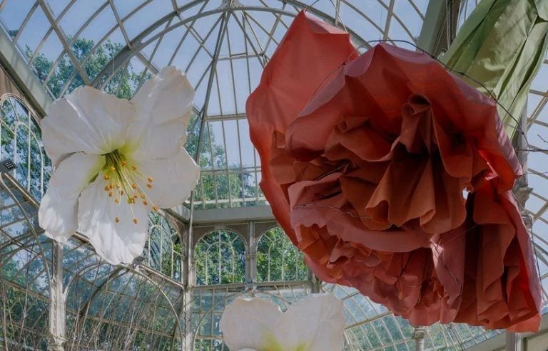 Передвісники весни: дев’ять велетенських арт-інсталяцій, що занурюють у природу