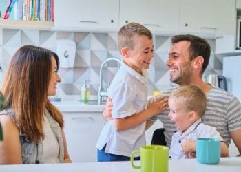 В Україні вдруге розпочинається благодійна акція «Години для родини»