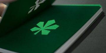 До Дня Києва повертається магазин київського мерчу Kyiv Corner