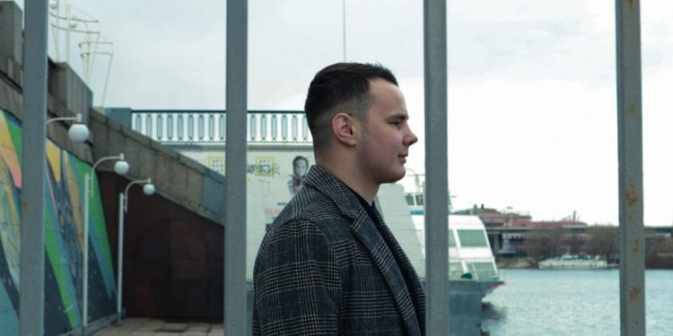 Соціальний фотопроєкт «Root-99» про тривоги покоління 2000-х