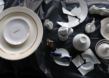 На будівництві арт-центру Avangarden у Києві відкрили виставку «Еклектика спогадів»