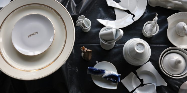 На будівництві арт-центру Avangarden у Києві відкрили виставку «Еклектика спогадів»