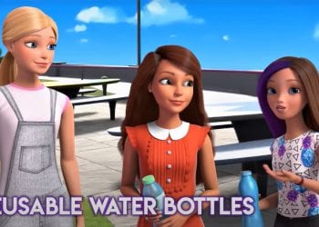 Ляльки Барбі з пластикових відходів надихають дітей берегти природу