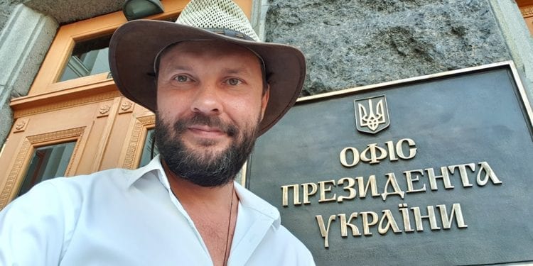 Член Наглядової ради УКФ Артемій Сурін заявив про складання повноважень