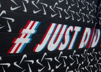 Останні слова вбивці, граматична помилка, президент США та Мухаммед Алі: які історії приховують найвідоміші слогани в світі?