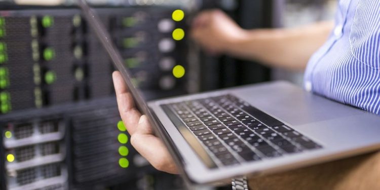 Відомі вебсайти постраждали від глобального збою DNS