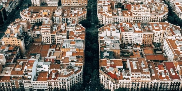 В Іспанії створили застосунок, який дозволяє прокласти тінистий маршрут