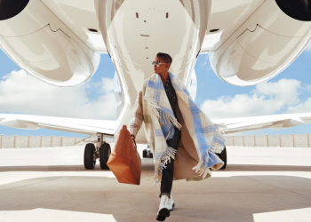 Neiman Marcus представив нову рекламну кампанію, присвячену початку нового осіннього сезону