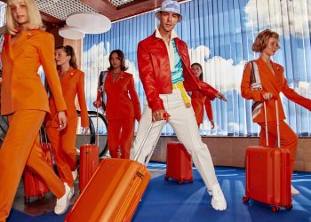 Новий сингл Макса Барських став саундтреком української авіакомпанії SkyUp Airlines