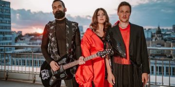 KAZKA: новий кліп з даху багатоповерхівки