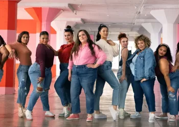 Ейді Браянт розкриває нові інклюзивні стилі та цінову політику Old Navy в новій кампанії