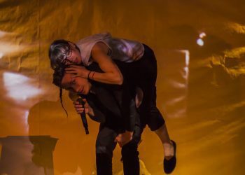 Доступний театр. Як у Києві адаптують вистави для незрячих глядачів