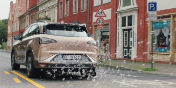 Hyundai випускає бульбашки з квітковим насінням на вулицях Берліна