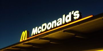 McDonald’s скоротить кількість пластику до 2025 року