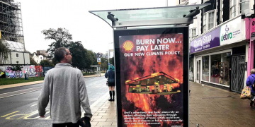 Найбільші рекламні агентства Лондона націлені на протести проти рекламного клімату