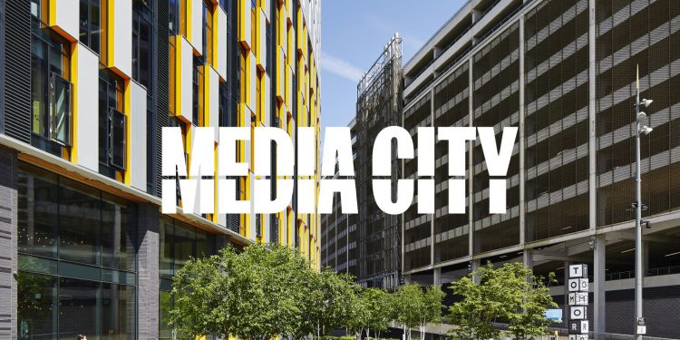 Сучасні дизайнери допомагають MediaCity відзначити десятиліття успіху