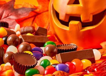 Чому цей Halloween може стати найбільшим для виробників цукерок?