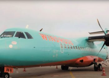 На крилах поезії: TABASCO запросили знаменитостей зачитати вірші під час рейсів авіакомпанії WINDROSE