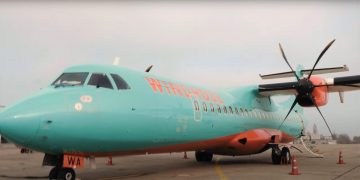 На крилах поезії: TABASCO запросили знаменитостей зачитати вірші під час рейсів авіакомпанії WINDROSE