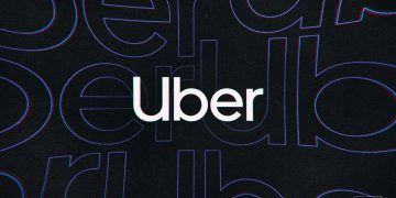 Uber відновлює спільні поїздки під новою назвою