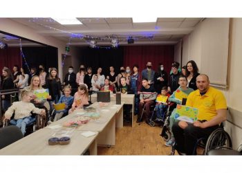 «Це не легко. Але я залишаюсь в освітньому волонтерстві»: Світлана Дідора, ЕРАМ Experience Designer