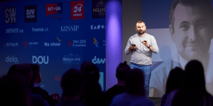 FuckUp Night by EASE: IT-бізнесмени розповіли про свої бізнес-помилки