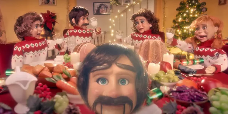 Різдвяна «божевільна» реклама від Amazon Music з манекенами