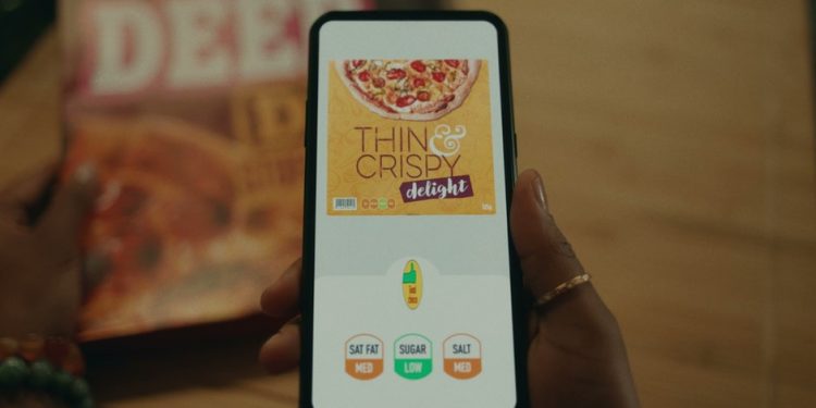 Додаток для сканування їжі NHS використовує штрих-коди, щоб пропонувати здорове харчування