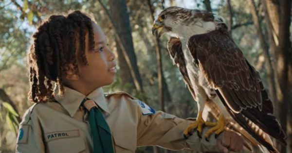 Отримання суперздібностей в рекламі Dole «Hold My Fruit Bowl»