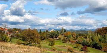 Нижнє Селище на Закарпатті зі швейцарським смаком та туристичними принадами