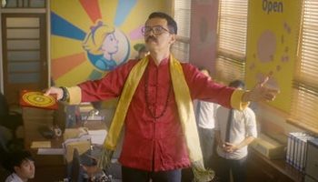 Julie’s закликає малайзійців бути оптимістичними у рекламі китайського Нового року