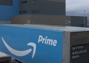 Дохід від рекламних послуг Amazon сягає 9,7 млрд доларів