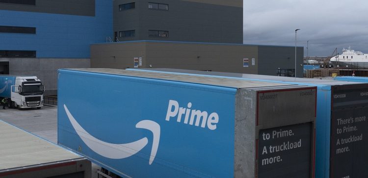 Дохід від рекламних послуг Amazon сягає 9,7 млрд доларів