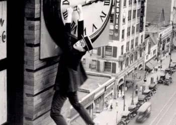 Неймовірне вірусне відео показує, що знамениті трюки в кіно — це оптичні ілюзії