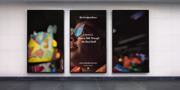 Реклама The New York Times, використовуючи заголовки, відображає життя читача