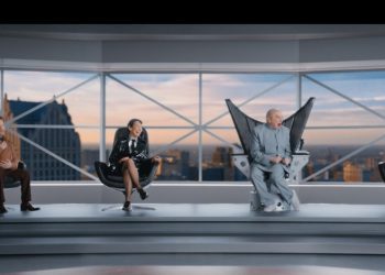 Майк Майєрс відтворює образ доктора Зла для рекламної кампанії електромобілів GM