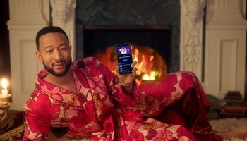 Джон Ледженд і Headspace заколисують глядачів Super Bowl