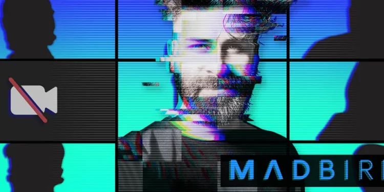 Звіт про фейкову компанію, яка обманом змусила реальних людей працювати на неї