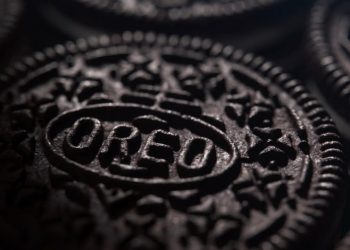 Oreo продовжує співпрацю з DC Comics