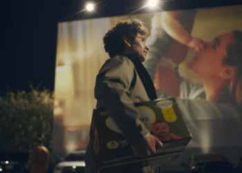 Нова рекламна кампанія Walmart зосереджена на тому, щоб допомогти людям «жити краще»