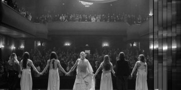 Подорож людського духу в тілі жінки. Експериментальна вистава “Косачка” повертається на сцену